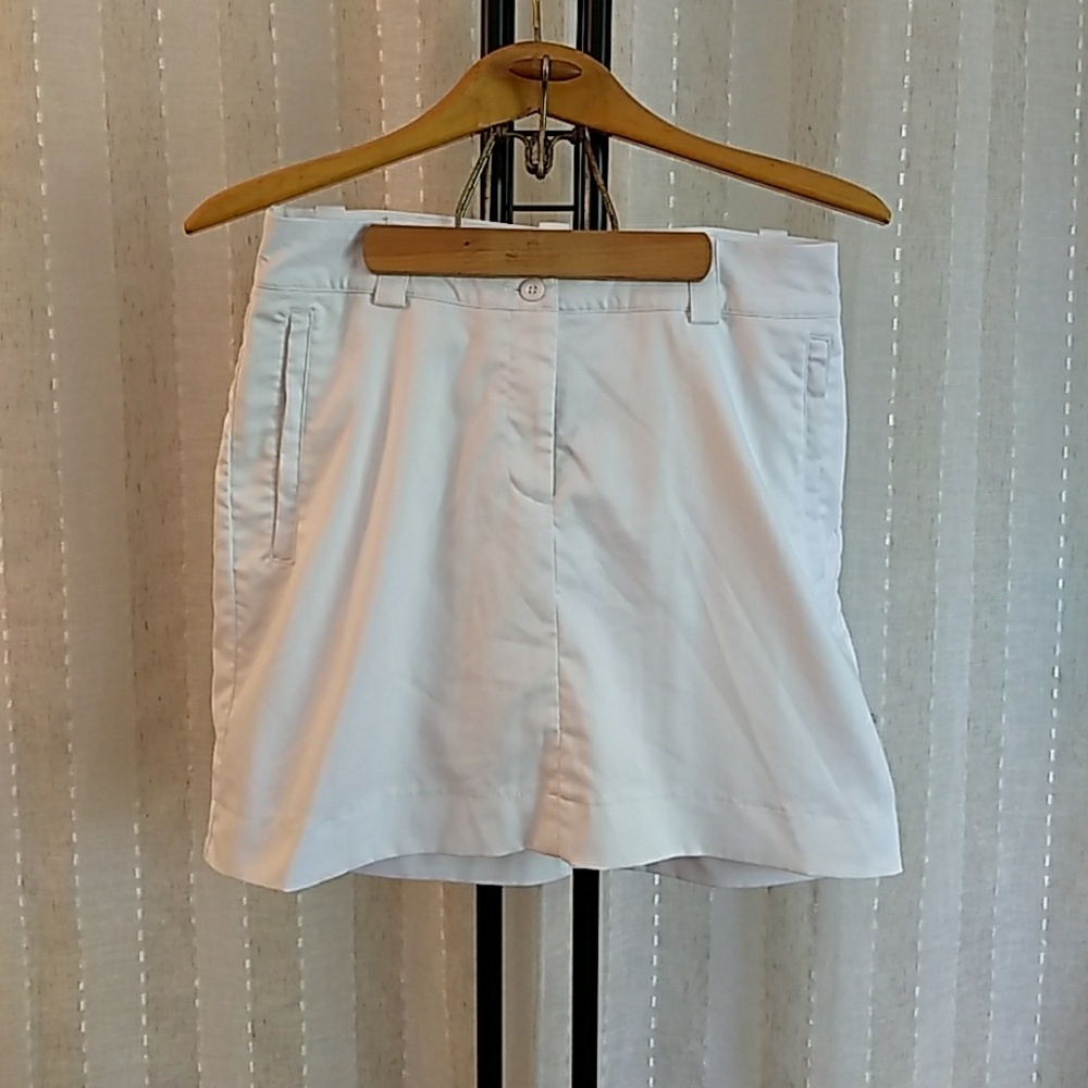 Maggie Lane golf / tennis skort